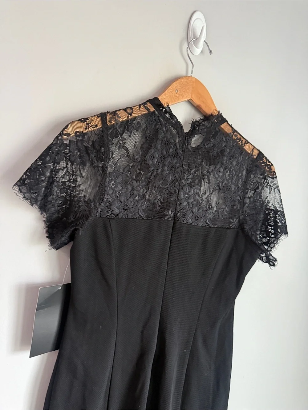 NEW Tuckernuck Hyacinth House Black Lace Agatha Midi Dress Small